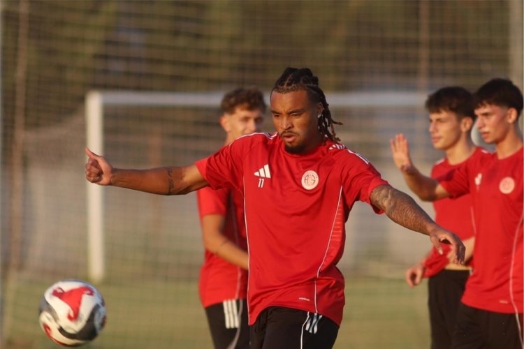 Antalyaspor, Fenerbahçe maçının hazırlıklarını sürdürdü 