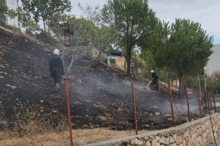 Bursa'da TOKİ sakinleri panikledi! Hemen yanı alevler içerisinde kaldı...