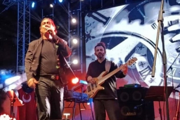 Kıraç, Edirne konserinde Güllü'yü unutmadı 