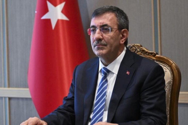 Yılmaz: Yıl sonu için yüzde 30'lar civarında bir enflasyon tahminimiz var