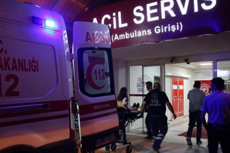 Traktörden düşüp altında kalan genç hayatını kaybetti