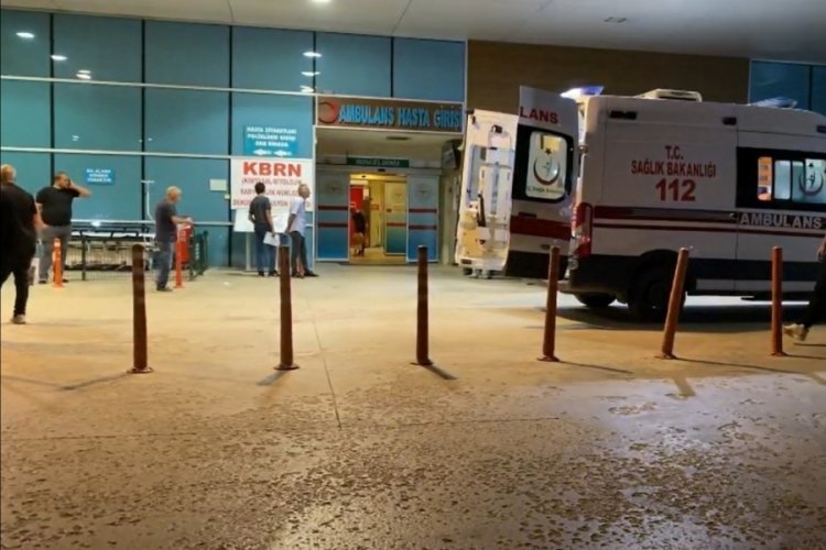Bursa'da 'laf atma' tartışması! 1 ağır yaralı var...
