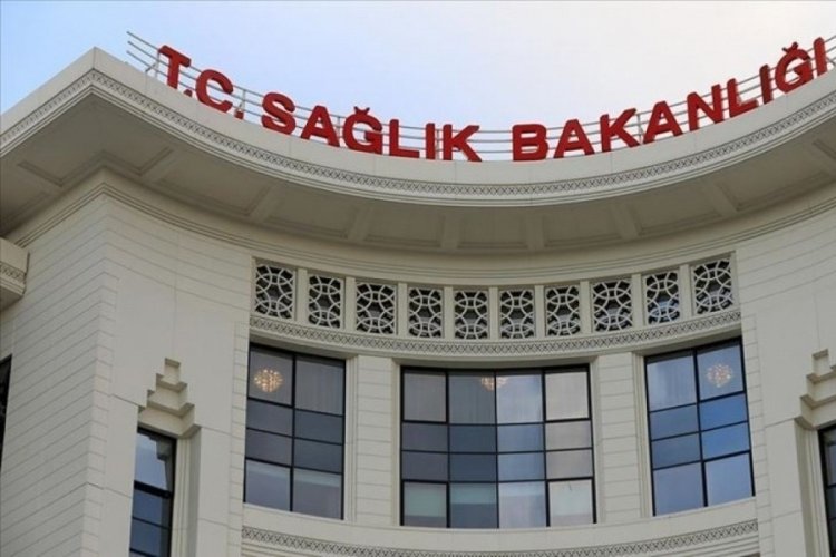 Sağlık Bakanlığı'na 15 bin 247 sözleşmeli personel alım ilanı Resmi Gazete'de 