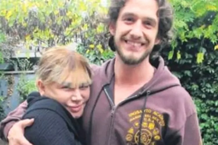 Minik Serçe Sezen Aksu'nun oğlu Mithat Can Özer'in son hali
