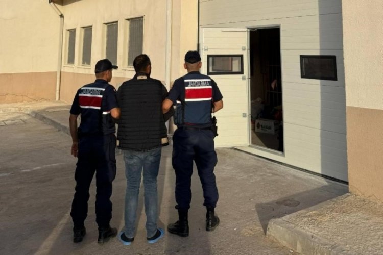 Anne-babasını öldüren cinayet zanlısı tutuklandı 