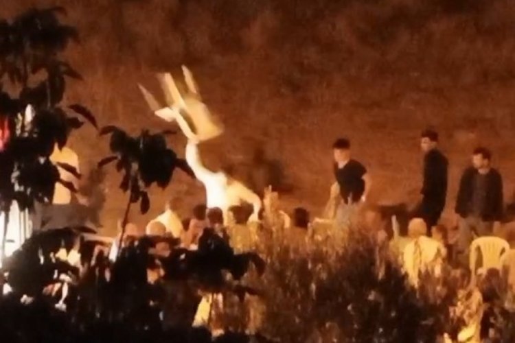 Düğünde alkol kavgası! Gelin ve damat yerlerde sürüklendi...