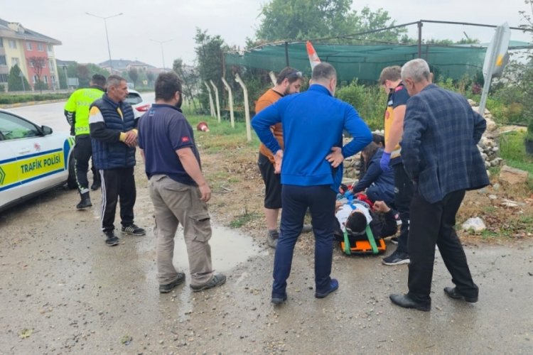 Bursa'da bir kaza daha! Motosiklet sürücüsü ağır yaralı...