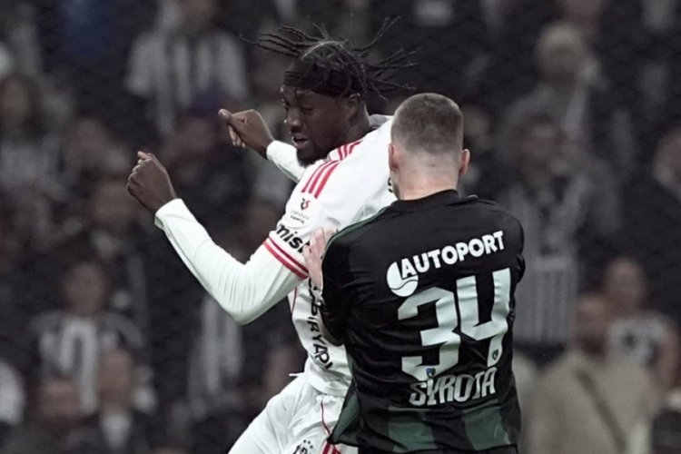 Beşiktaşlıları Abraham sarstı