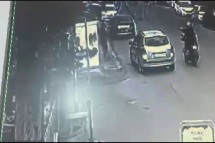 İstanbul'da hara&ccedil; almak i&ccedil;in kıraathaneyi kurşunladı!