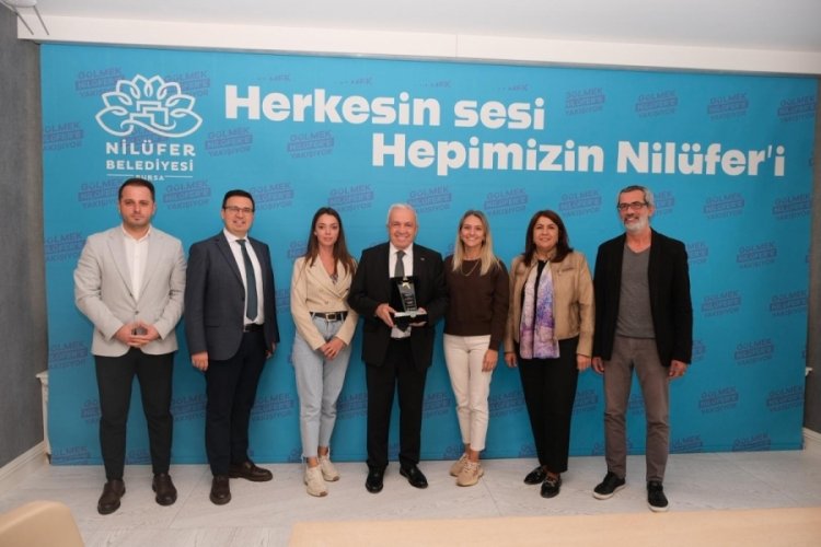 Nil&uuml;fer Belediyesi'ne "Altın Dokunuş &Ouml;d&uuml;l&uuml;"