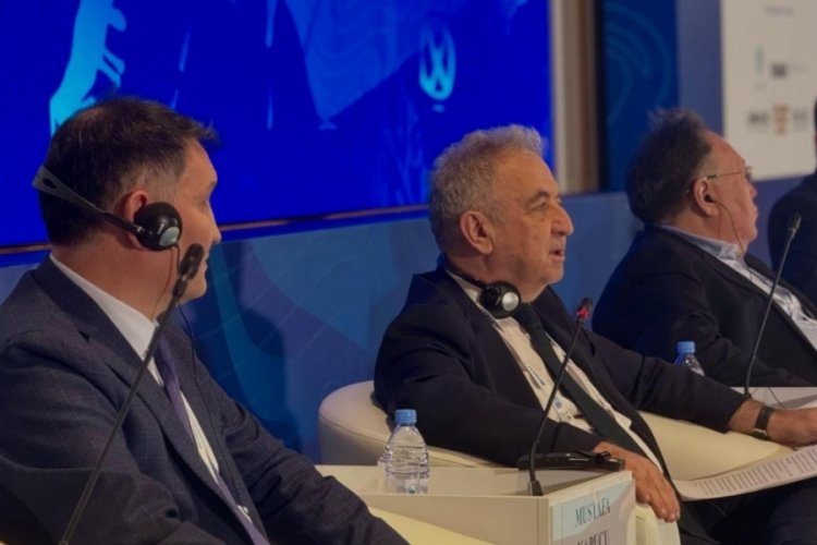 T&uuml;rkiye'nin Astana B&uuml;y&uuml;kel&ccedil;isi: Orta Koridor, &ouml;nemli bir ticaret g&uuml;zergahı haline gelebilir