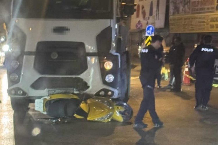 Motosiklet s&uuml;r&uuml;c&uuml;s&uuml; vidanj&ouml;r&uuml;n altında kaldı