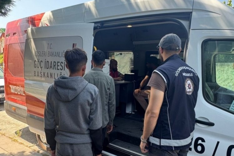 D&uuml;zensiz g&ouml;&ccedil;le m&uuml;cadele s&uuml;r&uuml;yor