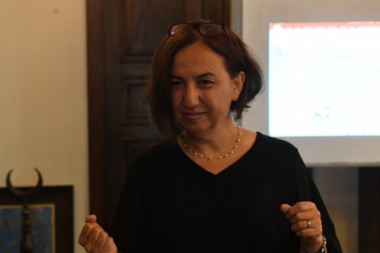 Bursa Osmangazi'de Yetişkin &Ccedil;ocuk Kitaplarına Bakış At&ouml;lyesi kapanışı yaptı