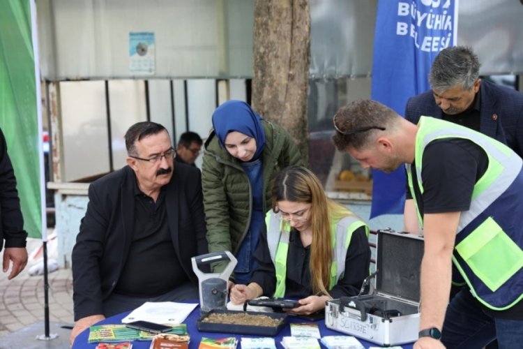 Bursa'da &uuml;reticiye bilimsel destek