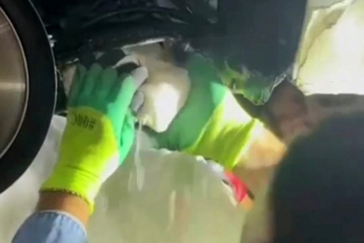 Bolu'da aracın dingillerine gizlenmiş 7 kilo uyuşturucu ele ge&ccedil;irildi