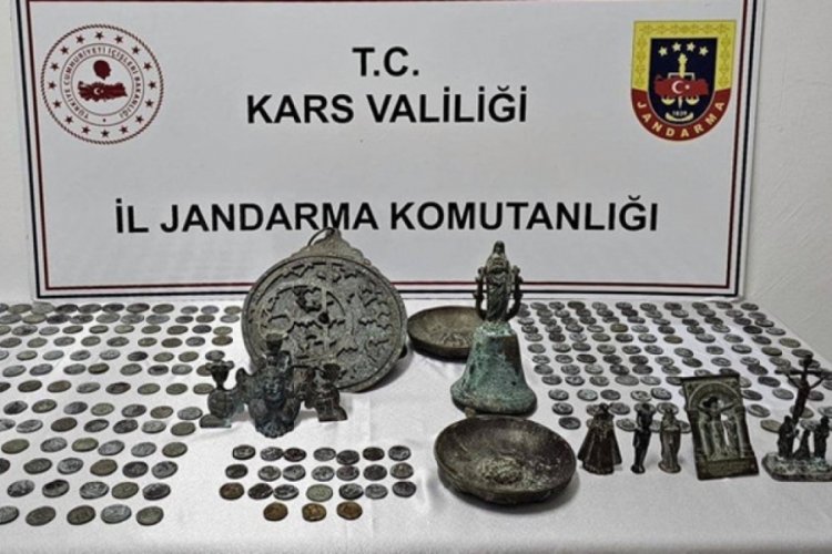 Kars'ta &ccedil;ok sayıda tarihi eser ele ge&ccedil;irildi