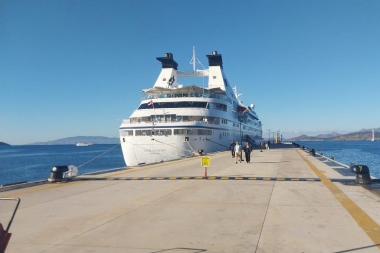 Bodrum'a 277 yolcu ile geldi
