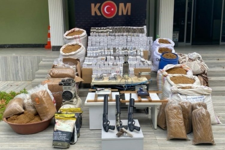 Uşak'ta ka&ccedil;ak&ccedil;ılık operasyonu: 5 g&ouml;zaltı