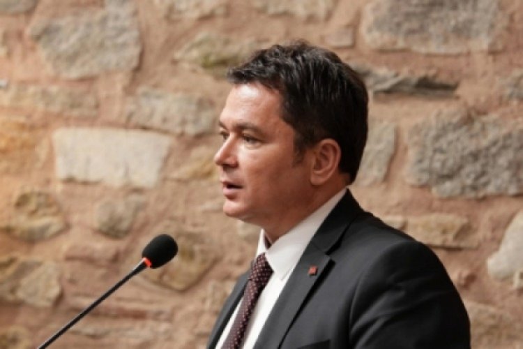 Osmangazi Belediye Başkanı Aydın'dan g&ouml;zaltına alınan Turgay Erdem a&ccedil;ıklaması: "Kamu vicdanı zedeleniyor"
