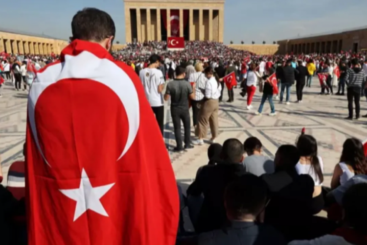 Hristiyan topluluklar sınır dışı mı ediliyor! O iddialara a&ccedil;ıklama geldi