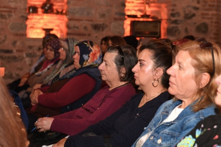 Bursa Osmangazi Belediyesi'nden meme kanseri farkındalığı