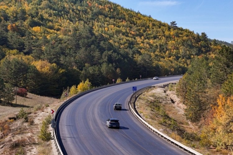 Bolu-Mudurnu kara yolunda sonbahar yolculuğu