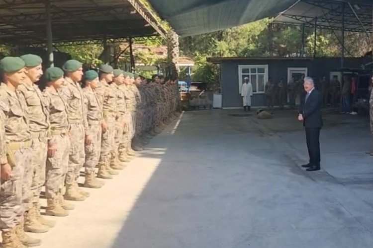 Suriye'de g&ouml;rev yapacak &ouml;zel harekat polisleri dualarla uğurlandı