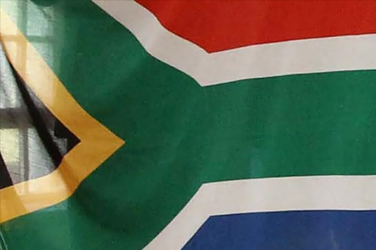 G&uuml;ney Afrika'da iki hafif u&ccedil;ağın d&uuml;şmesi sonucu iki pilot hayatını kaybetti