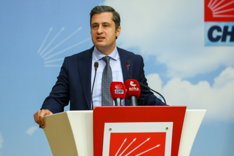 CHP'li Y&uuml;cel: Hukuka vurduğunuz her darbe ekonomide yankılanıyor