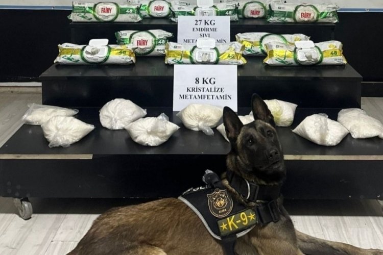 Yol kontrollerinde 43 kilo uyuşturucu ele ge&ccedil;irildi; 2 tutuklama