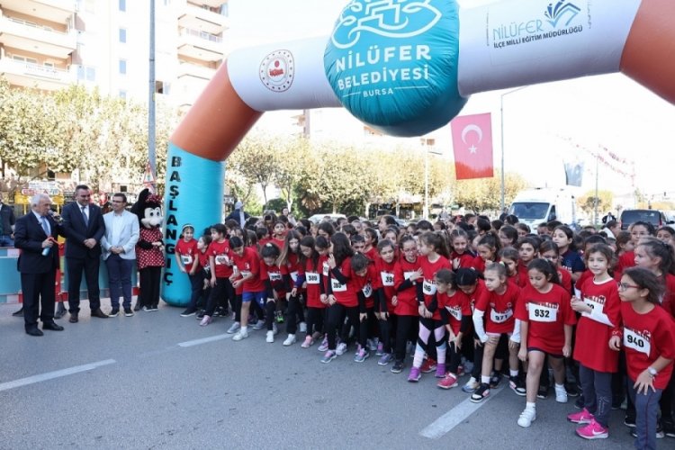 Cumhuriyet ışığı yine Nil&uuml;fer'den y&uuml;kselecek
