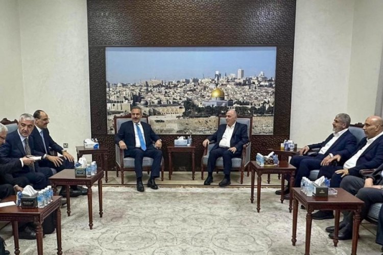 Fidan ve Kalın, Doha'da Hamas yetkilileriyle g&ouml;r&uuml;şt&uuml;