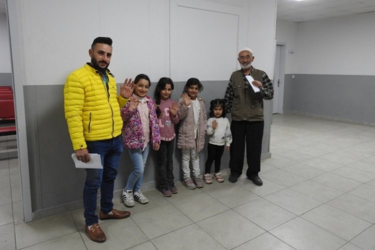 Suriyelilerin &uuml;lkelerine d&ouml;n&uuml;şleri gece ge&ccedil; saatlerde de devam ediyor