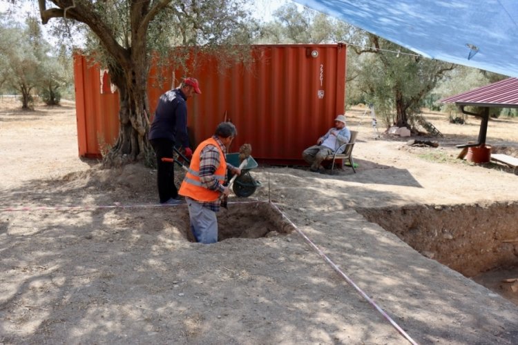 İznik'teki arkeolojik kazılar tarihe ışık tutuyor