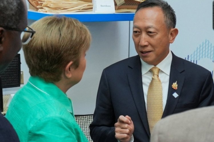Dolandırıcılıkla su&ccedil;lanan Tayland Maliye Bakanı istifa etti