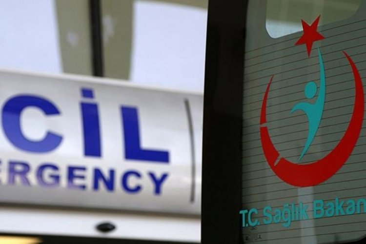 Direksiyonda kalp krizi ge&ccedil;irip kaza yapan profes&ouml;r hayatını kaybetti
