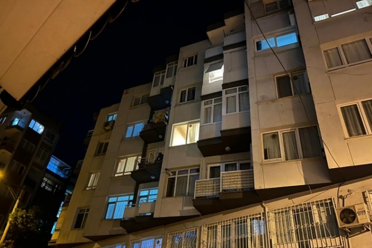 Dini nikahla yaşadığı eşini tabanca ile yaraladı
