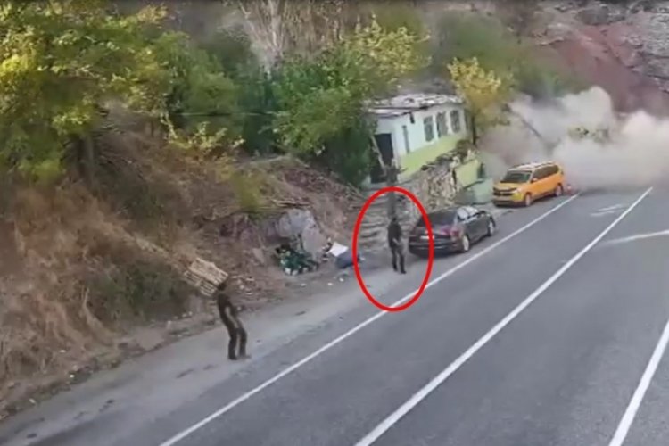 Dağdan kopan kaya par&ccedil;asında son anda kurtuldu