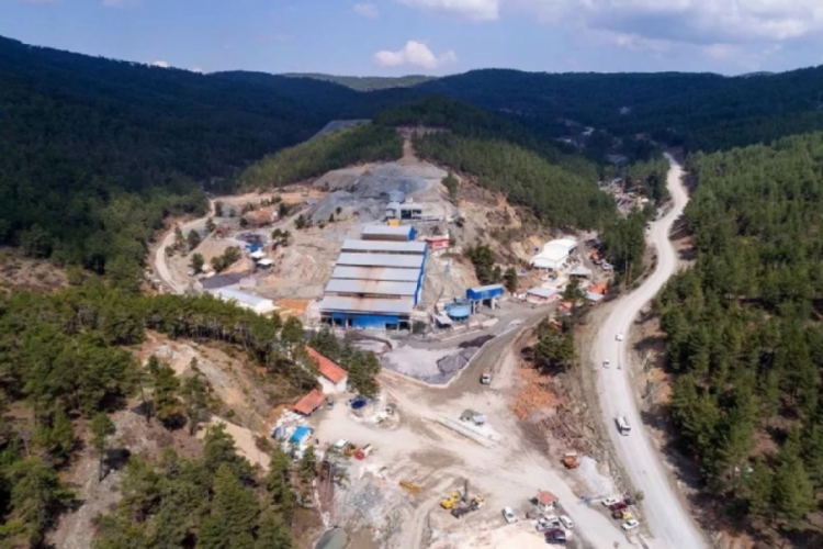 Bursa'da da faaliyet g&ouml;steren &uuml;nl&uuml; şirketten dev hamle! Yerin altı altın dolu...