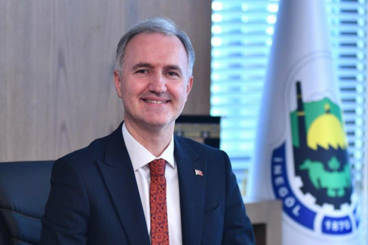 Bursa'da belediye başkanı etkinliğe davet etti!