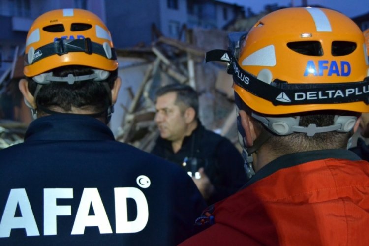 Kastamonu'da 7 b&uuml;y&uuml;kl&uuml;ğ&uuml;nde deprem tatbikatı yapıldı