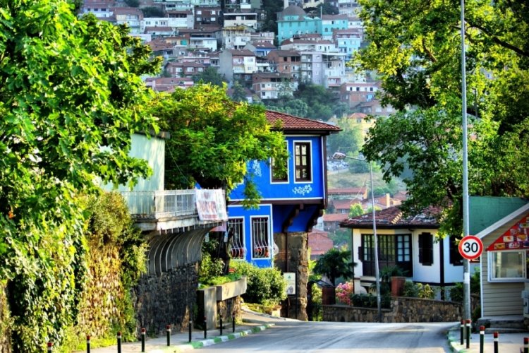 Bursa'da piyasa durgun: Fiyatlar d&uuml;şt&uuml;, kiralamalar uzadı!