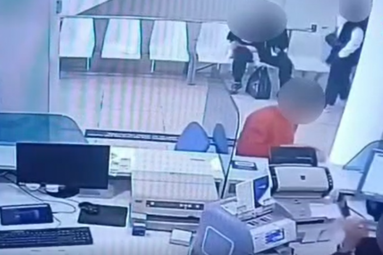 "Polis/Savcı" y&ouml;ntemi ile milleti dolandırıyorlardı! Emniyetten operasyon geldi...