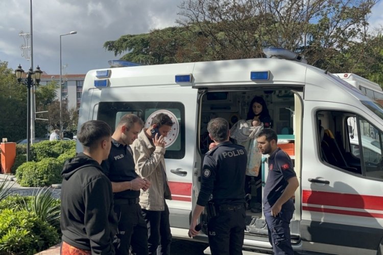 Vicdansızlığın b&ouml;ylesi: 2 aylık bebek sokağa terk edildi
