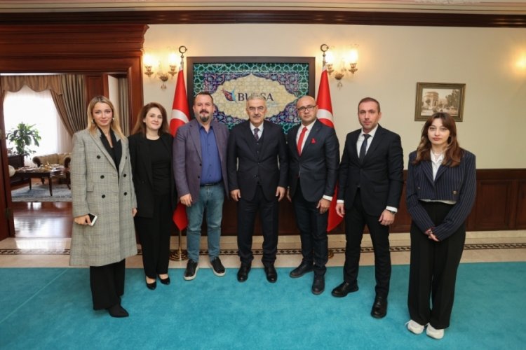 Bursada Bug&uuml;n'den Bursa Valisi Erol Ayyıldız'a ziyaret!