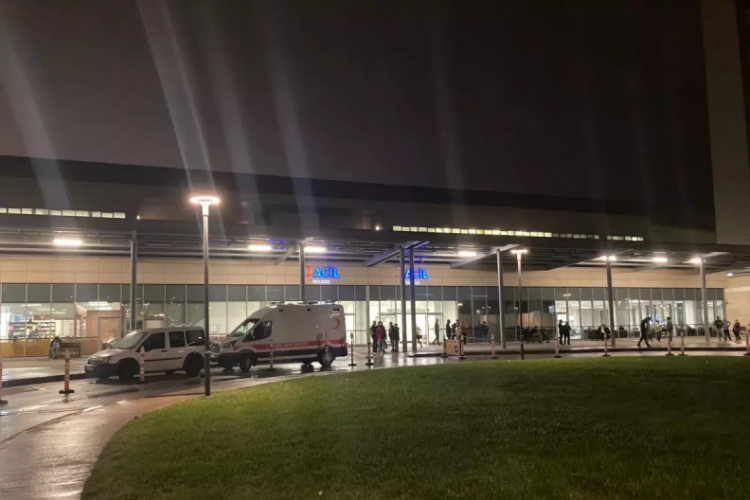 Kayıp kız &ccedil;ocukları baygın halde bulundu! Biri can verdi...