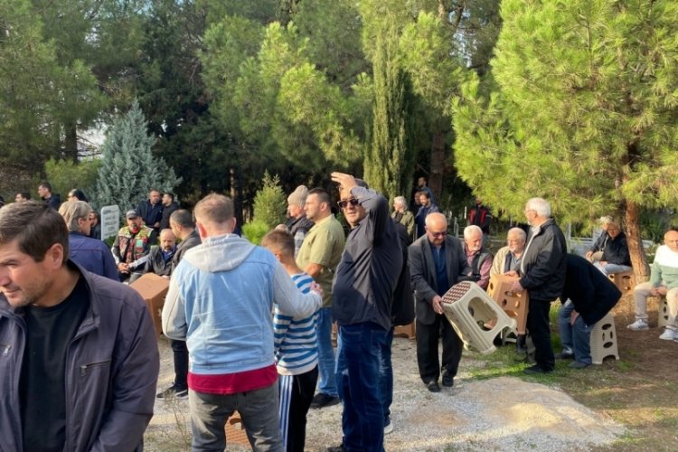 Kazada ağır yaralanmıştı! Yaşam m&uuml;cadelesini kaybetti...