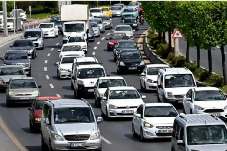 Yeni trafik cezaları askıya alındı