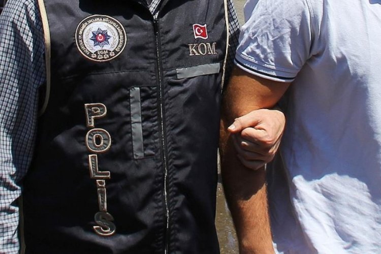 Bursa'da 16 yıl 1 ay kesinleşmiş hapis cezası bulunan firari h&uuml;k&uuml;ml&uuml; yakalandı